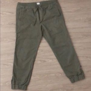 Gap Men’s Joggers
